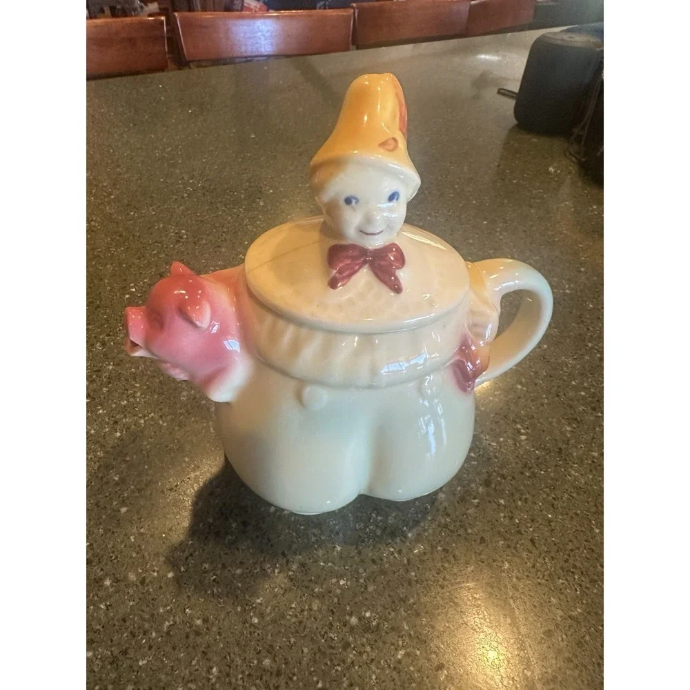 Vintage Shawnee Pottery Tom The Pipers Son Teapot W/ Lid #44 USA
